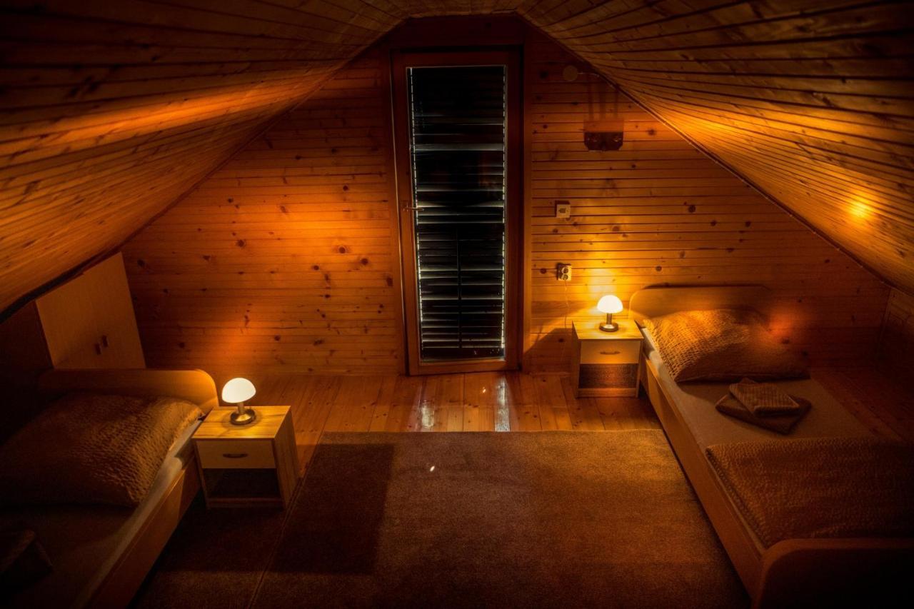 Kuca Za Odmor, Ferienhaus, Holiday Home Rugas Orahovica Buitenkant foto